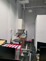 Sbf Center (D1), Office #566754511